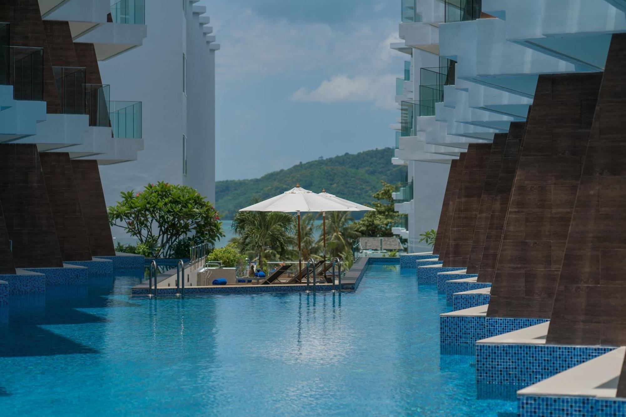 普吉岛海滨酒店 5* Rawai
