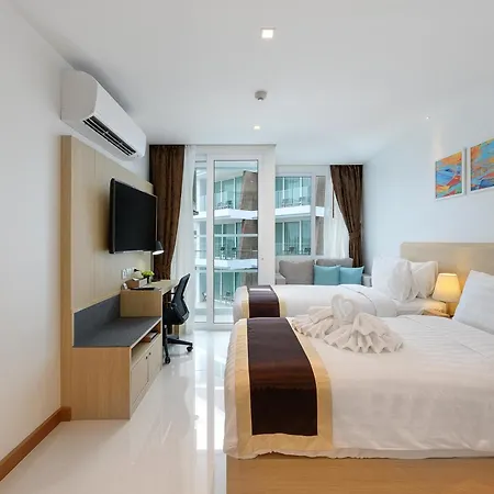 The Beachfront Hotel Phuket Rawai Exterior photo