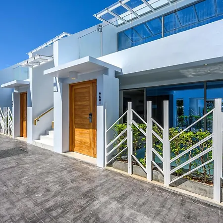 The Beachfront Hotel Phuket Rawai Exterior photo